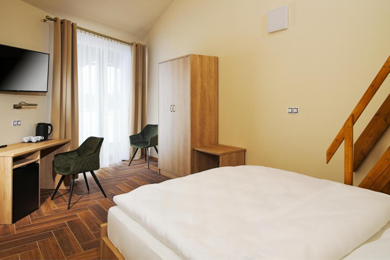 Hotel Dymnik Румбурк Экстерьер фото